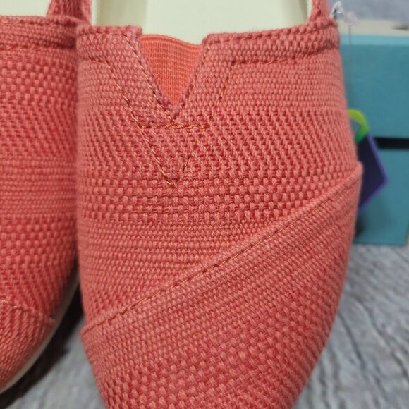 TOMS Alpargata Classic Slip on Flats - Picture 2 of 7